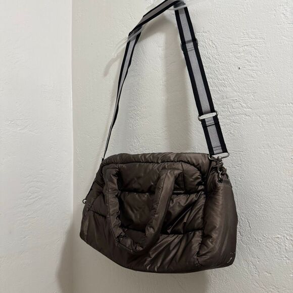 Zūda Bronze Metallic Quilted Nylon Crossbody Carryall Bag - Picture 2 of 8